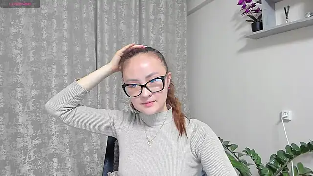 Diana Taylor online show from April 2026 09:10:01 PM