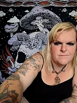 Trans Girl next door420 online show from October 2025 06:32:02 PM