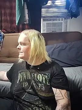 Trans Girl next door420 online show from June 2026 11:05:02 PM
