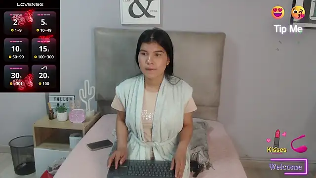 SophiaMeyerst online show from April 2026 01:26:01 PM