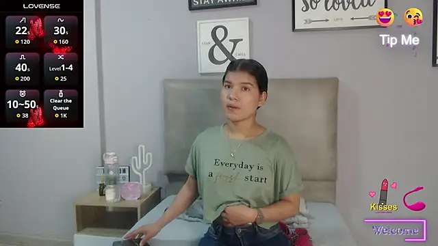 SophiaMeyerst online show from May 2026 12:54:01 PM