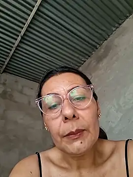 Mia-funny20 online show from March 2026 08:08:01 PM