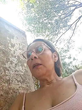 Mia-funny20 online show from March 2026 08:49:02 PM