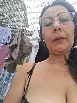 Mia-funny20 online show from November 2025 02:50:01 PM