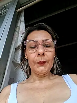 Mia-funny20 online show from February 2026 08:32:02 PM