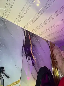 emma  cute   online show from December 2025 11:25:01 AM