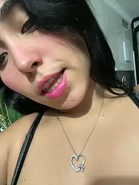emma  cute   online show from October 2025 11:33:02 AM