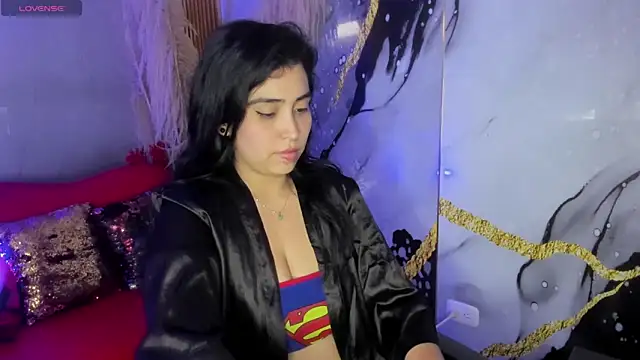 emma  cute   online show from October 2025 05:03:02 PM