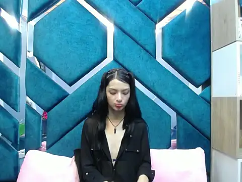 Snapshot of Aurora_18 chatting on September 2025 03:29:02 PM Aurora 18 online show from September 2025 03:29:02 PM