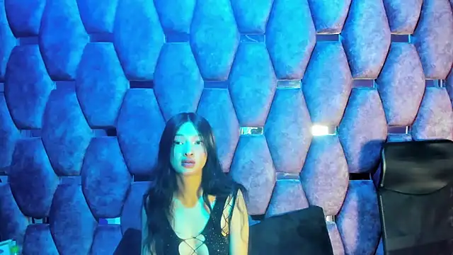 Snapshot of Aurora_18 chatting on October 2025 02:17:02 PM Aurora 18 online show from October 2025 02:17:02 PM