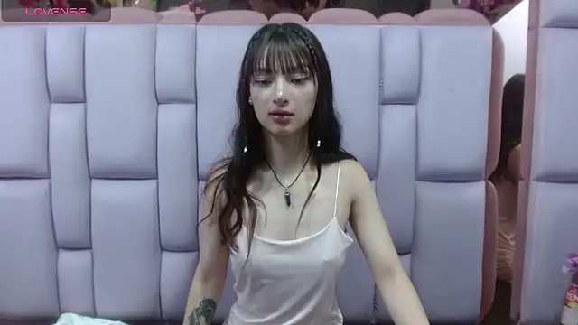 Snapshot of Aurora_18 chatting on March 2025 12:15:02 AM Aurora 18 online show from March 2025 12:15:02 AM