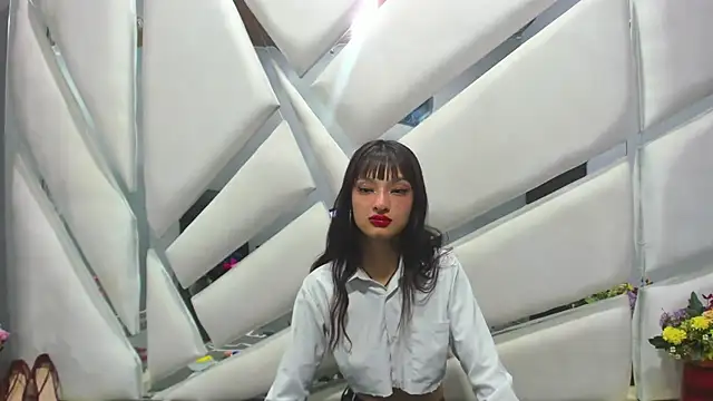 Snapshot of Aurora_18 chatting on February 2025 12:30:01 AM Aurora 18 online show from February 2025 12:30:01 AM