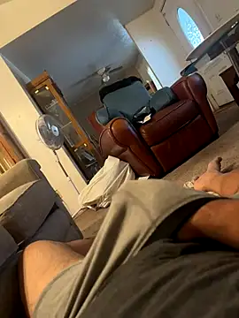 Jayare95 online show from November 2025 05:12:02 PM