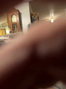 Snapshot of Jayare95 chatting on November 2025 03:21:01 AM Jayare95 online show from November 2025 03:21:01 AM