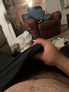 Jayare95 online show from November 2025 02:21:01 AM