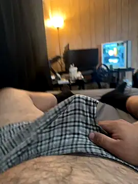 Jayare95 online show from December 2025 07:37:01 PM