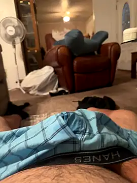 Snapshot of Jayare95 chatting on November 2025 04:17:02 AM Jayare95 online show from November 2025 04:17:02 AM