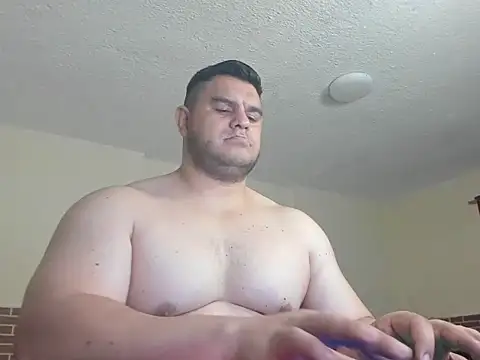 ApholoVV online show from October 2025 11:40:02 AM