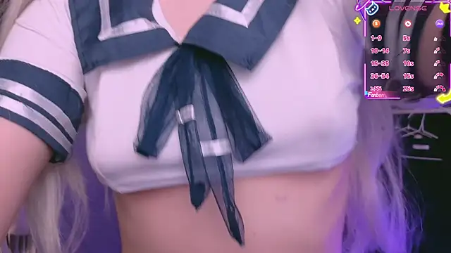 Molly Sunshine online show from November 2025 08:09:01 PM