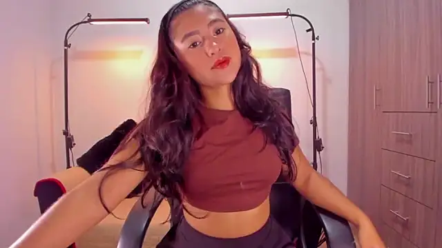 Snapshot of cloy_baby__ chatting on June 2026 10:25:01 AM cloy baby online show from June 2026 10:25:01 AM