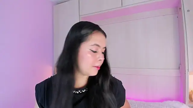 valerymeyerr online show from October 2025 04:17:02 AM