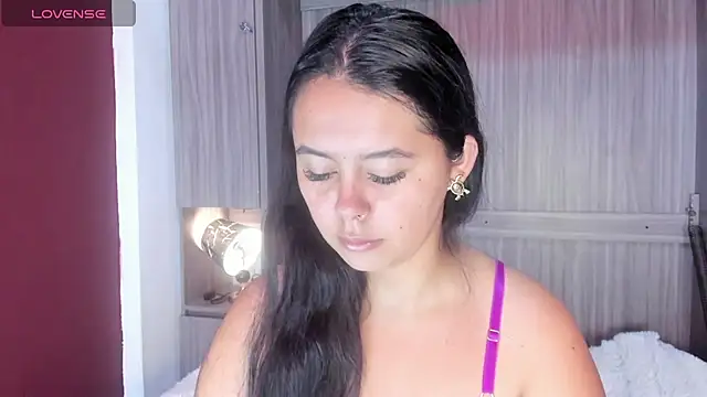 valerymeyerr online show from April 2026 11:47:01 AM