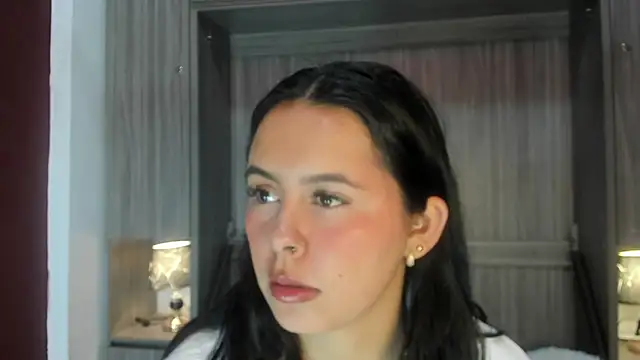 valerymeyerr online show from May 2026 12:04:02 PM