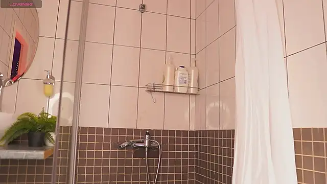 Sexydoll112 online show from January 2026 01:01:02 AM