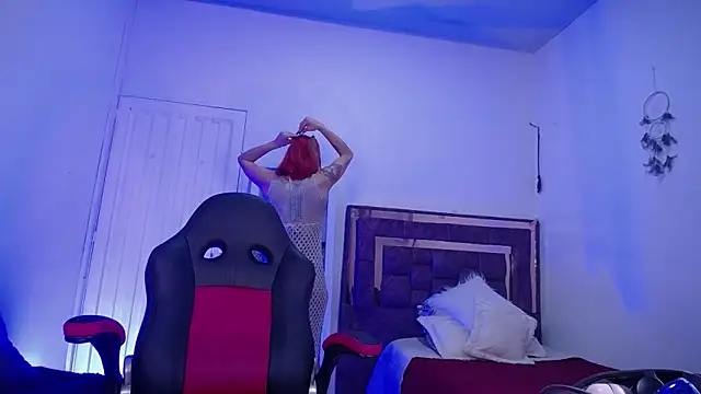 alejandrafitt online show from November 2025 02:04:02 AM