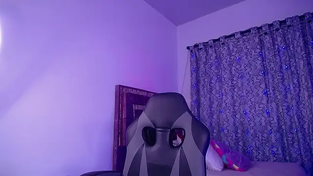 alejandrafitt online show from March 2026 02:09:01 AM