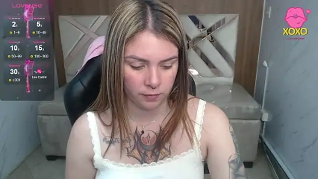 Paula b  online show from April 2026 12:45:01 PM