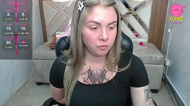 Paula b  online show from May 2026 12:53:01 PM