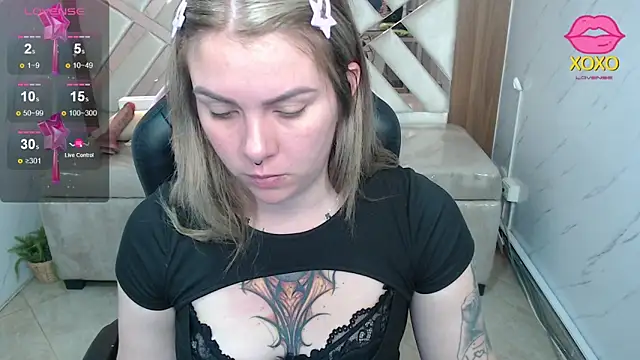 Paula b  online show from May 2026 12:42:01 PM