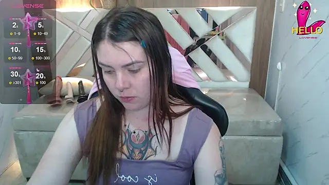 Snapshot of Paula_b_ chatting on January 2026 12:43:02 PM Paula b online show from January 2026 12:43:02 PM