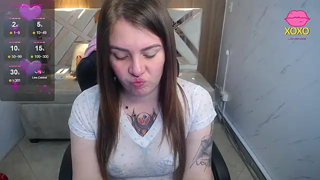 Snapshot of Paula_b_ chatting on February 2026 12:46:02 PM Paula b online show from February 2026 12:46:02 PM