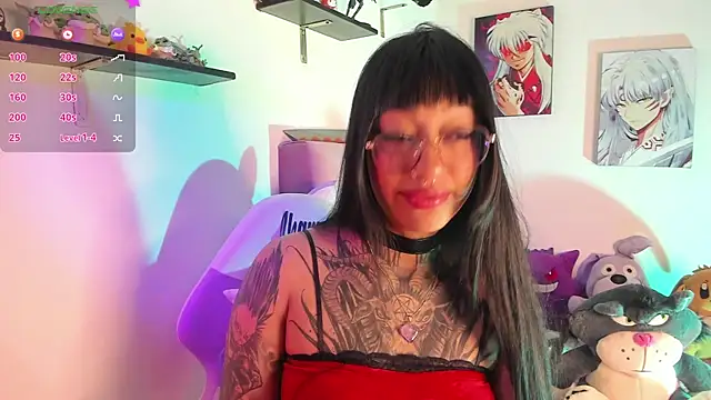 Snapshot of Akari1_Mischief chatting on December 2024 10:12:01 PM Akari1 Mischief online show from December 2024 10:12:01 PM