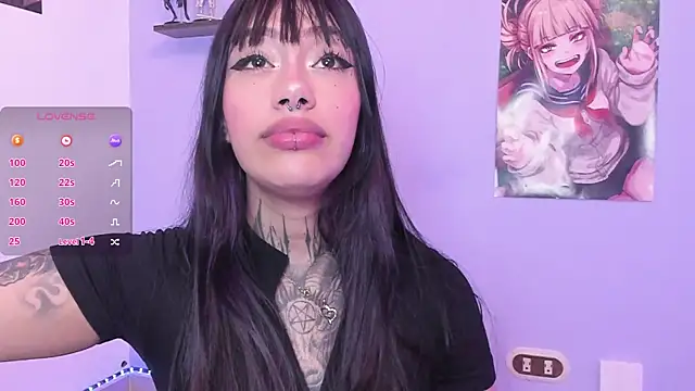 Akari1 Mischief online show from November 2025 03:05:01 AM