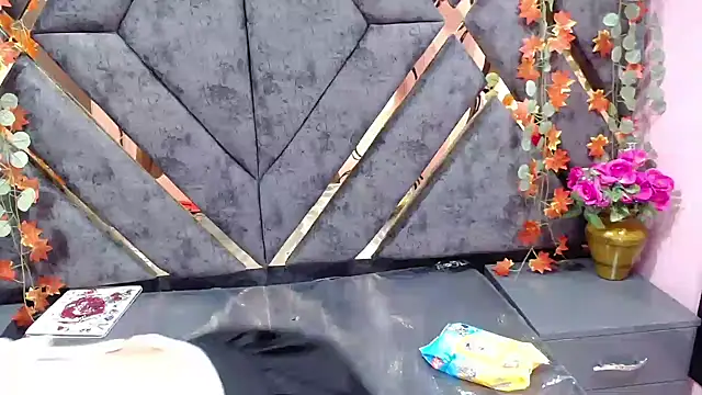 CooperEmma  online show from March 2025 08:38:02 PM