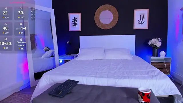 VioletPaket online show from March 2026 11:41:01 AM