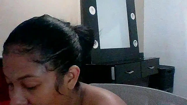 Kitra New online show from February 2026 07:33:02 PM