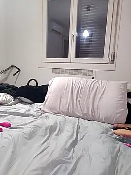 Miachan LaGattinaVogliosa online show from November 2025 02:07:02 PM