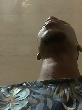 Snapshot of DManL chatting on January 2026 08:48:01 PM DManL online show from January 2026 08:48:01 PM