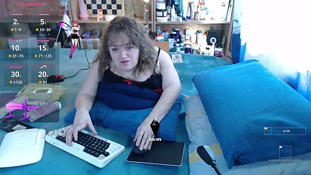 Snapshot of MiniNatalie chatting on October 2025 04:14:01 AM MiniNatalie online show from October 2025 04:14:01 AM