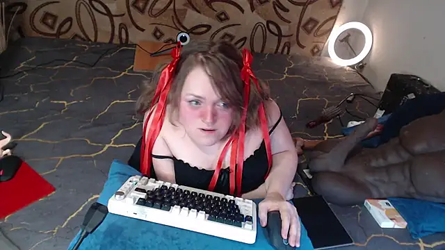 Snapshot of MiniNatalie chatting on March 2025 09:18:02 AM MiniNatalie online show from March 2025 09:18:02 AM