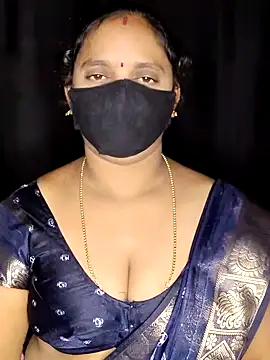 Snapshot of vintage-vibs chatting on January 2026 03:54:01 AM vintage-vibs online show from January 2026 03:54:01 AM