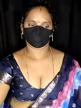 Snapshot of vintage-vibs chatting on February 2026 05:58:01 AM vintage-vibs online show from February 2026 05:58:01 AM