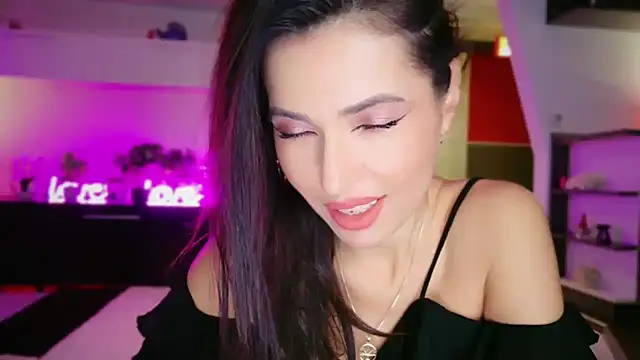 MissSmiley26 online show from December 2025 09:29:01 PM