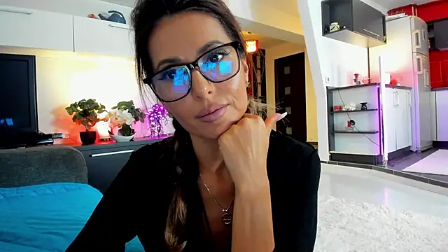 Snapshot of MissSmiley26 chatting on September 2025 08:49:02 PM MissSmiley26 online show from September 2025 08:49:02 PM