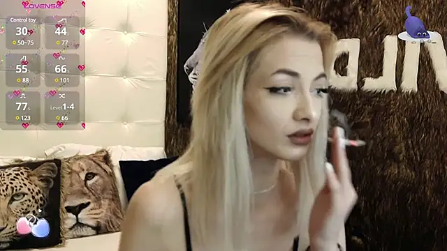 Snapshot of PinkySparks chatting on March 2025 07:49:02 PM PinkySparks online show from March 2025 07:49:02 PM
