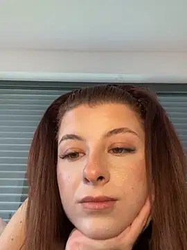 Mia-Minou online show from March 2026 09:55:02 AM